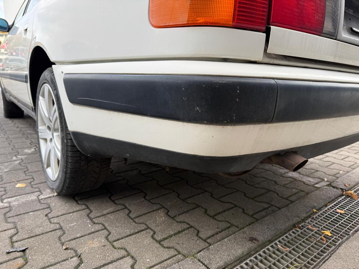 Audi 100 C4 original Stoßstange Stoßfänger hinten L90E Alpinweiß Limo BJ91